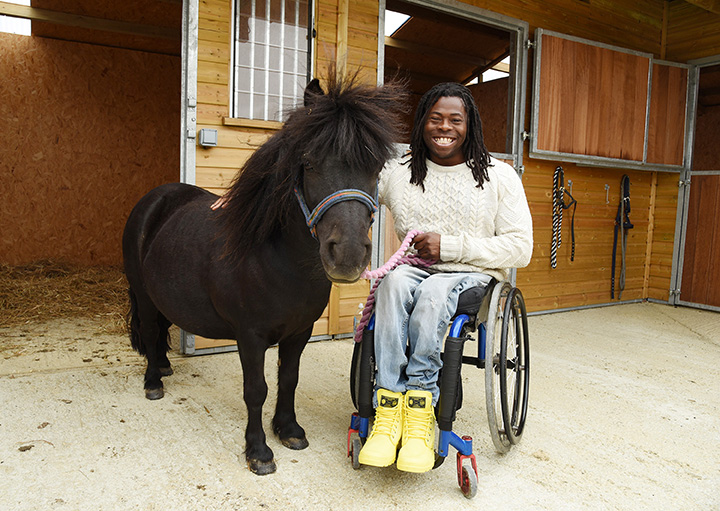 Ade Adepitan